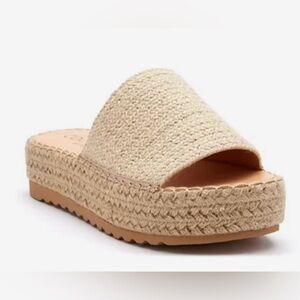 Women's Tan Slide Sandals